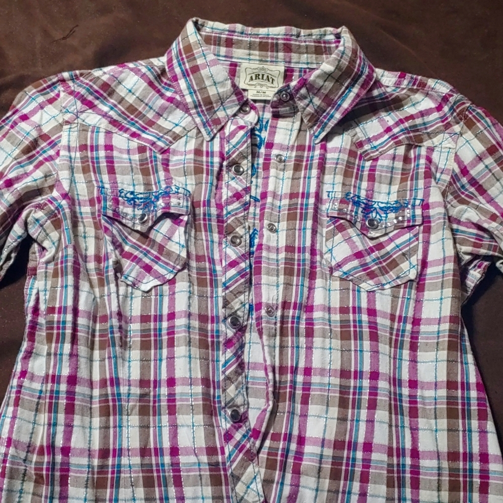 Amazing pearl snap shirt